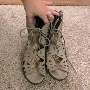 Lace up chunky heels